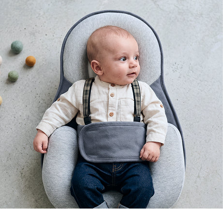Bambino appoggiato su Nortenza